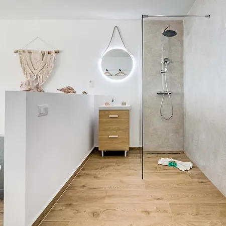 Premium And Sea Apartment