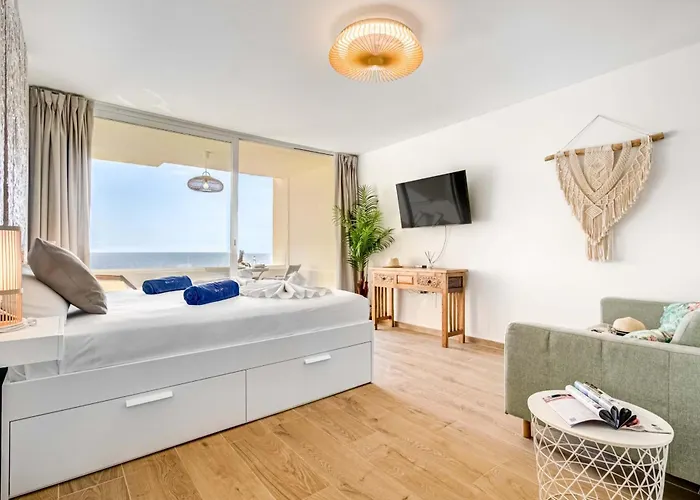 Premium And Sea דירה *