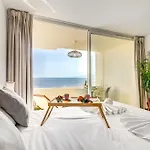 Premium And Sea קיאו סלבאחה