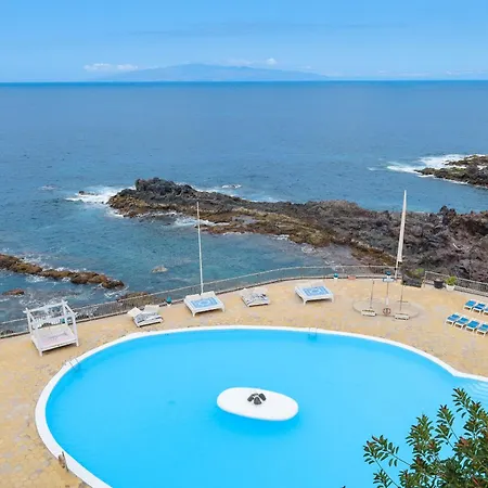 Apartment Premium And Sea