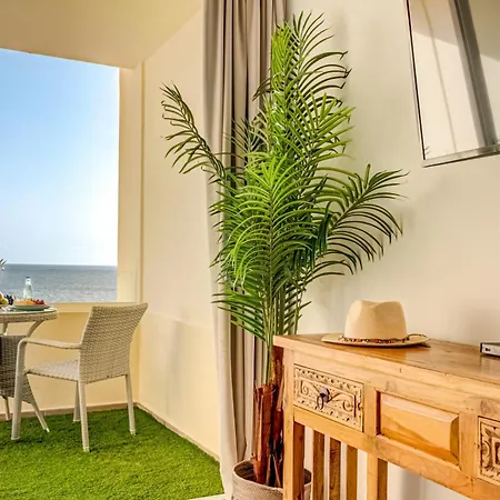 Premium And Sea Апартаменты *